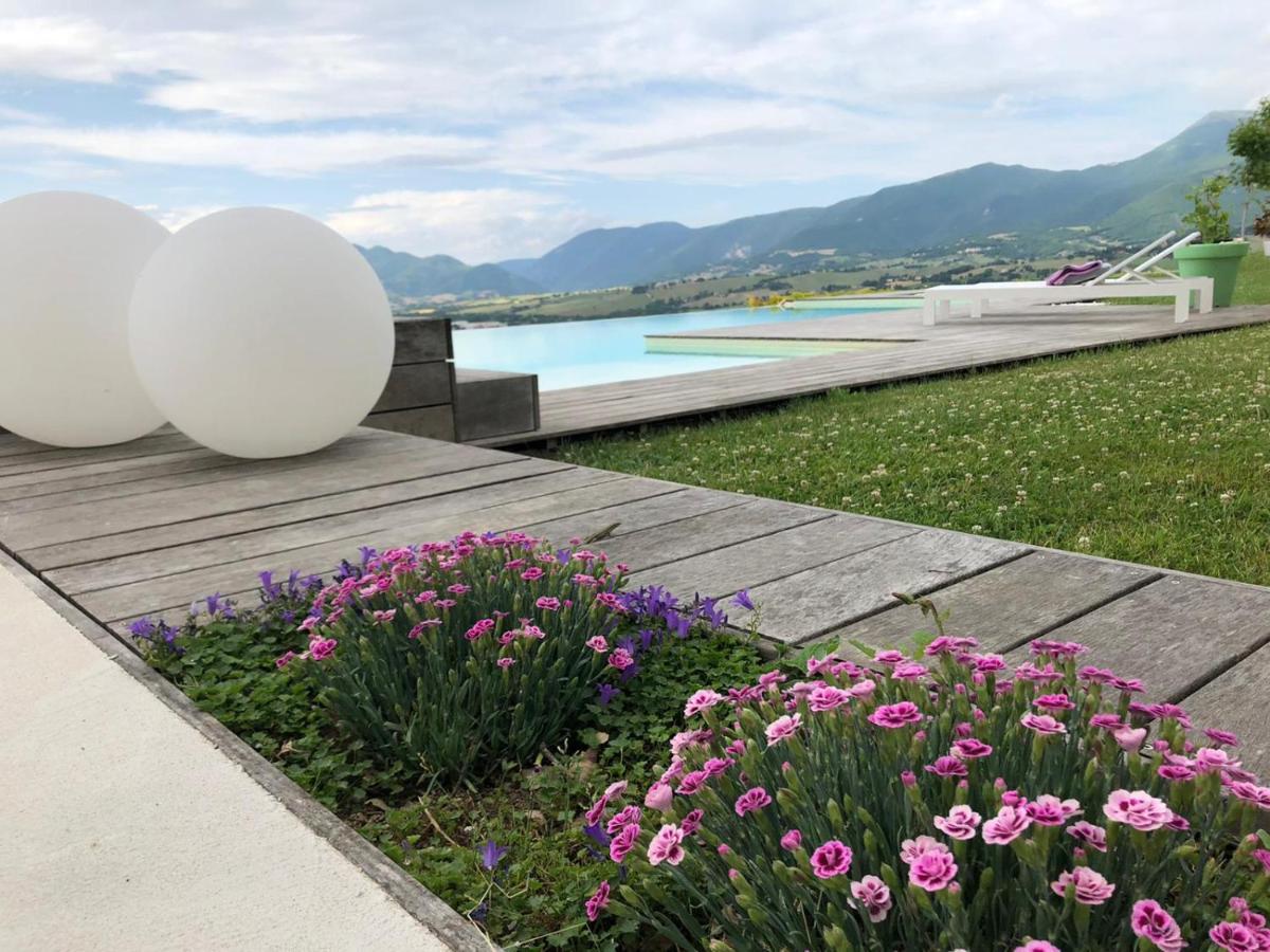 Serre Alte Landscape Luxury Rooms Matelica Exterior foto