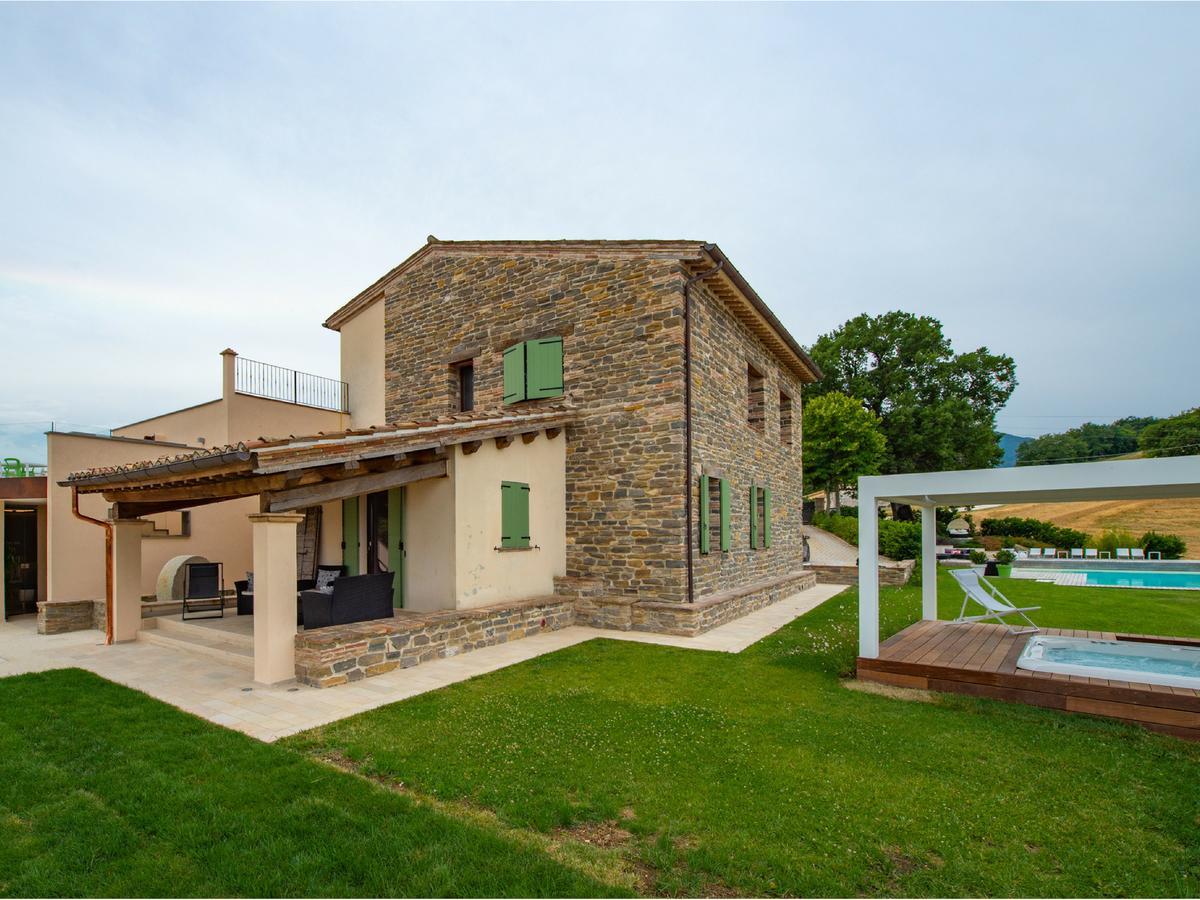 Serre Alte Landscape Luxury Rooms Matelica Exterior foto
