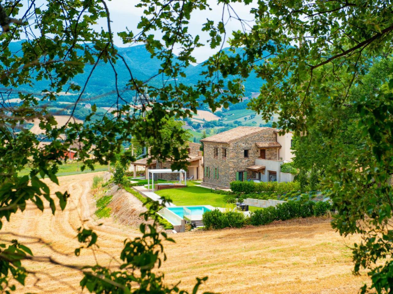 Serre Alte Landscape Luxury Rooms Matelica Exterior foto